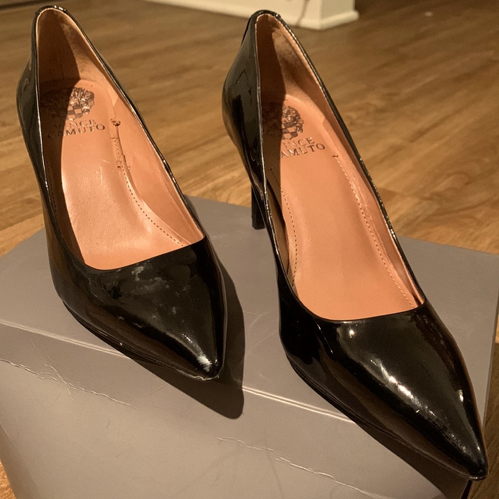 Vince Camuto size 6
